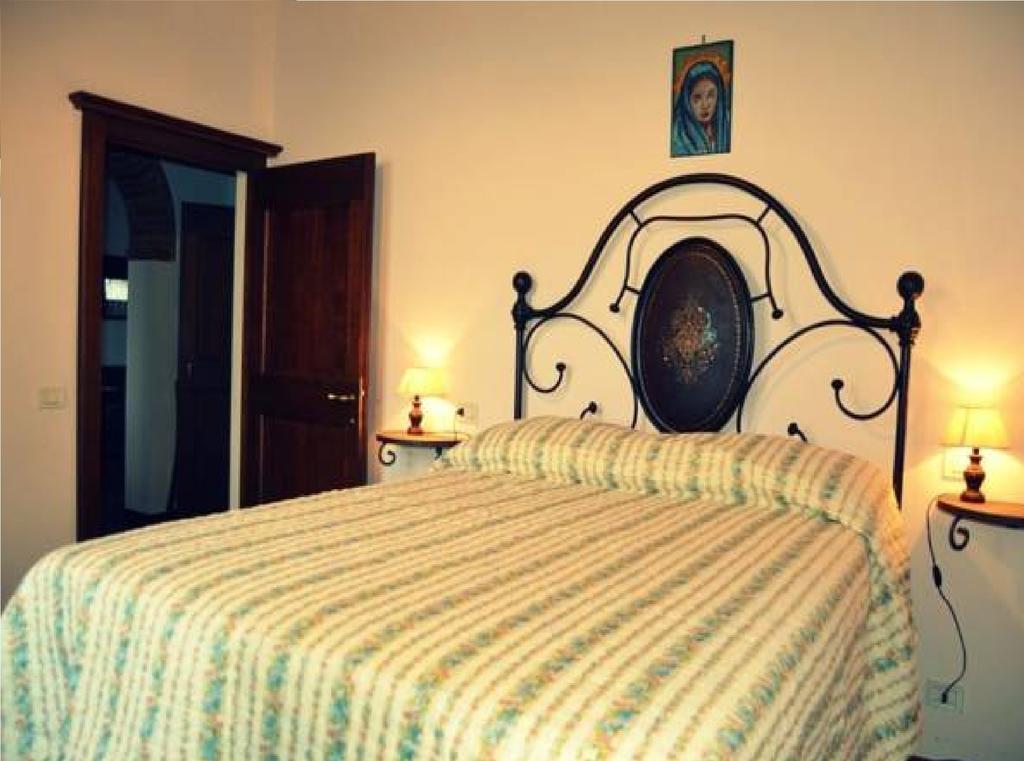 Cortona Holiday Home Pokoj fotografie
